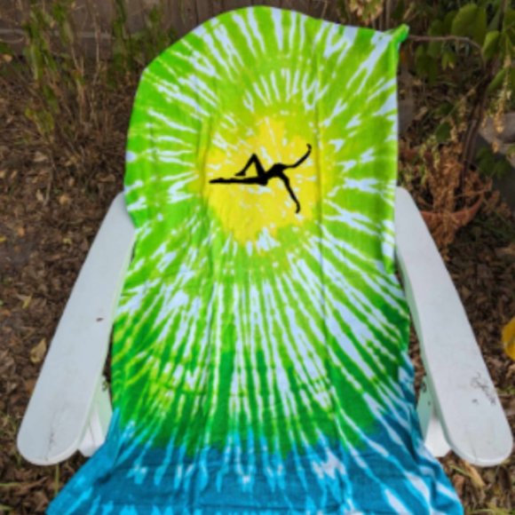 LAST ONE! NEW Dave Matthews Band Tie Dye Pool Beach Towel BLUE GREEN YELLOW DMB - Picture 3 of 8